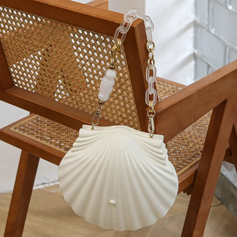 White Acrylic Seashell Evening Bags For Women Wedding Party Chain Shoulder Bags Fashion Small Clutches Banquet Ladies Handbags - Image 2